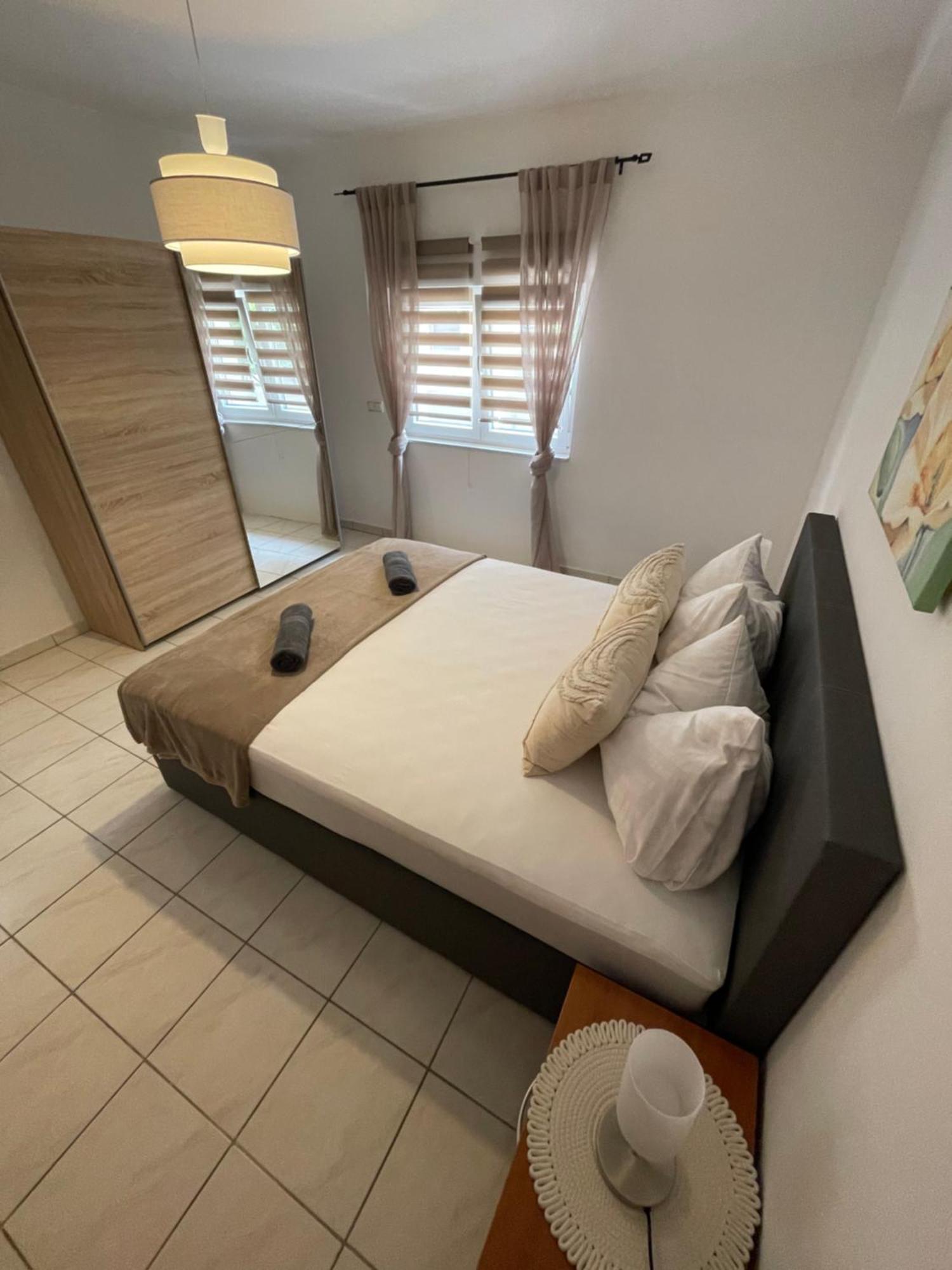 Apartmani Ivanic Vir Exterior foto